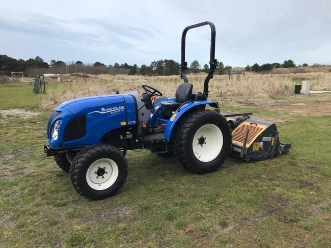 New Holland Boomer 45 Camping Duinoord