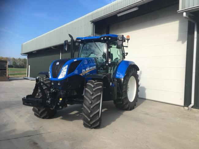 New Holland T7.175 Huizinga