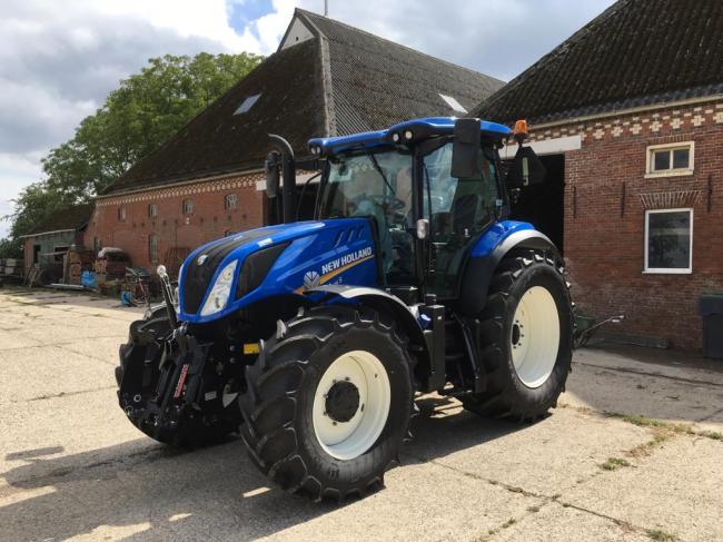 New Holland T6.125S Dijkhuizen