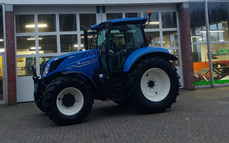Aflevering New Holland T6.180 Auto Command