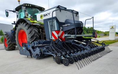 SKY Agriculture PROGRESS zaaimachines met P30-zaaibalk